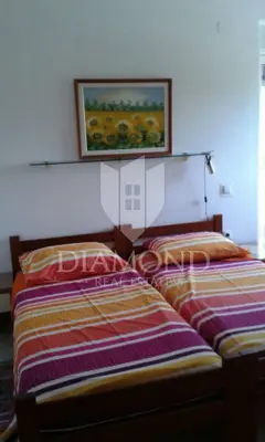 Opatija, Umgebung, Villa mit sieben Apartments, Pool und Meerblick - 15