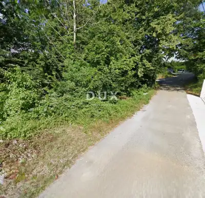 Building plot, Brešca - quiet location and asphalt access - 2