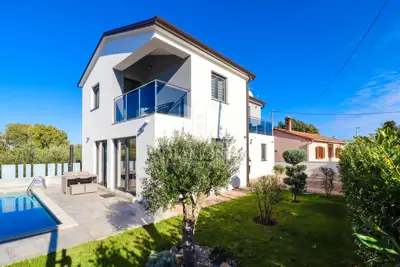 Poreč, Umgebung, wunderschönes modernes Haus mit Pool!
