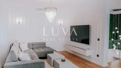 Remete, luxurious 4-room penthouse 165 m² + 2 parking spaces for rent - 18
