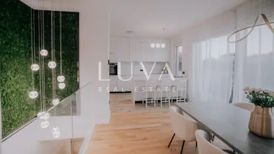 Remete, luxurious 4-room penthouse 165 m² + 2 parking spaces for rent - 19