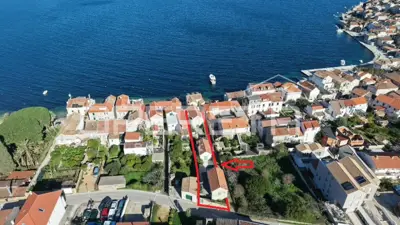 House for sale in Vis, 440 m² - 2