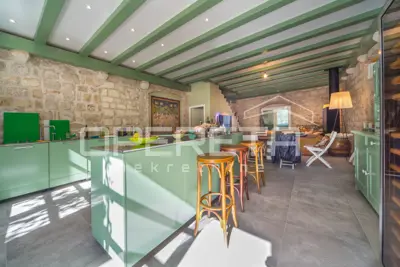 House for sale in Vis, 440 m² - 14