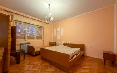 Stan 82 m², Rabac - pogled na more, vrt i garaža - 5