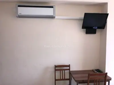 Kuća 387 m², Promajna - 8 apartmana, 300 m od mora - 18