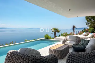 Apartment for rent in Opatija - Centar, 164 m²