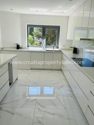 Haus, Hvar, 220 m², 1 300 000 € - 3