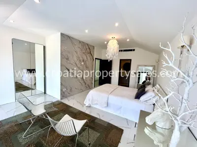 Haus, Hvar, 220 m², 1 300 000 € - 5