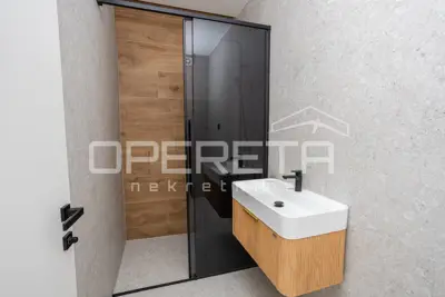 Novogradnja u Staroj Novalji – 2sb stan s vrtom - 9