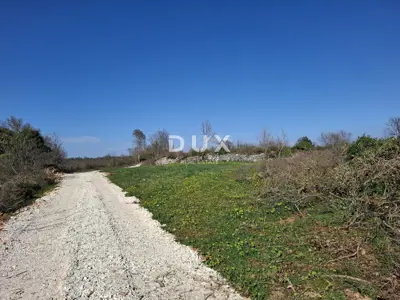 Agricultural land, Juršići - access by car and water nearby - 4