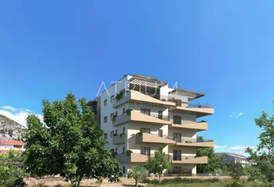 Stan 100 m², Seget Donji - pogled na more i tri balkona - 12