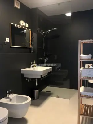 Stan 82 m², Krk - pogled na more i uređena okućnica - 17
