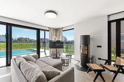 Villa 211,8 m², Krnica - Pool und überdachte Terrasse - 4