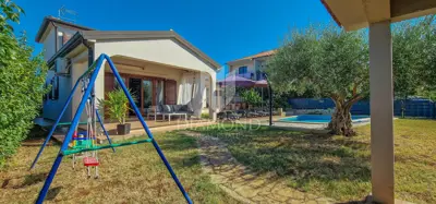 Novigrad, pet friendly kuća s bazenom i velikim dvorištem - 8