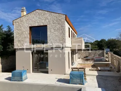 Istria, Bale, surroundings, imposing villa with pool - 6