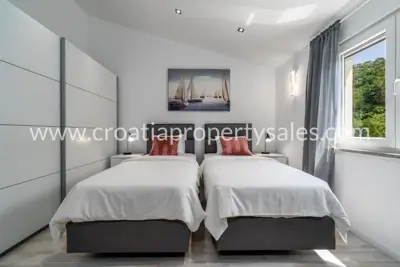 Kuća, Omiš, 350 m², 1 250 000 € - 11
