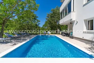 Kuća, Omiš, 350 m², 1 250 000 € - 3