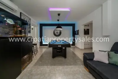 Kuća, Omiš, 350 m², 1 250 000 € - 4