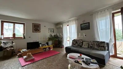 Kuća 250 m², Pomer - 150 m od mora