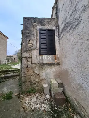 ISTRA, PAZIN - Detached stone house for partial renovation - 19