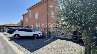 Apartman 78 m², Krk - pogled na more i terasa - 17