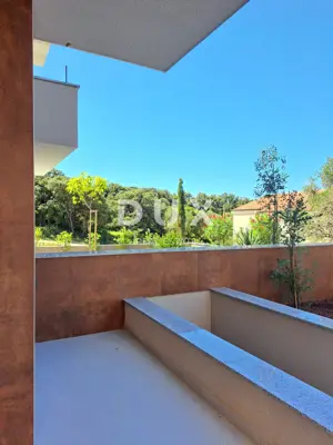 Apartment 123 m², Lun - pool, garden and terrace - 12