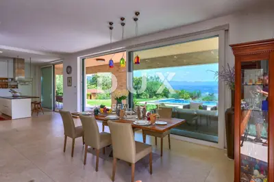 Villa 344 m², Lovran - atemberaubender Panoramablick auf das Meer - 13
