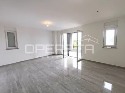 Wohnung 57 m², Poreč - Neubau mit zwei Terrassen