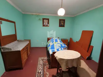 Kuća 160 m², Klana - centar, 3 spavaće sobe i terasa - 12