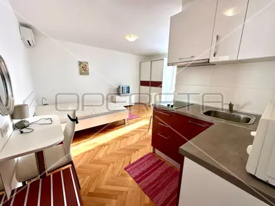 House 350 m², Tisno on the island of Murter, 80 m from the sea - 13