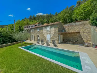 Haus 100 m², Oprtalj Umgebung - Pool und Aussicht - 2