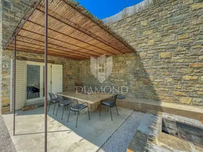 Haus 100 m², Oprtalj Umgebung - Pool und Aussicht - 22