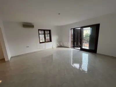 Wohnung 109,92 m², Zentrum von Lovran, Meerblick