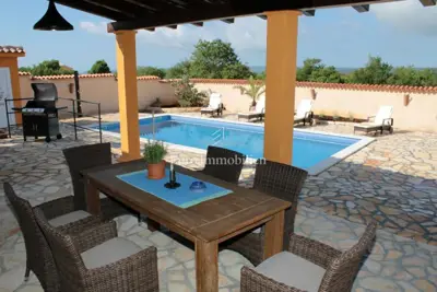 Labin, Villa mit beheiztem Pool und Meerblick - 3