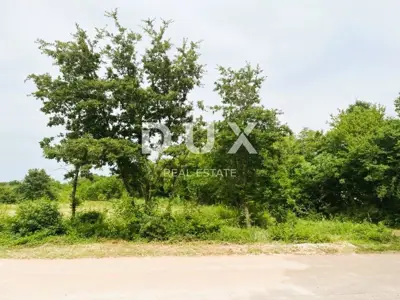 Building plot, Marčana - peaceful settlement and conceptual project - 2
