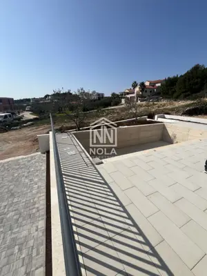 VODICE – Moderna duplex kuća s bazenom i pogledom na more - 14