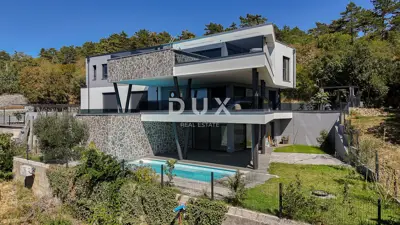 Rijeka, Kozala, 3-room apartment, 128 m², pool, 3 parking spaces