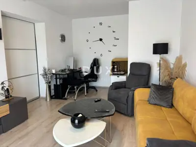 Apartment 69 m², Premantura - terrace and gallery - 4