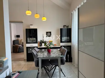 Apartment 69 m², Premantura - terrace and gallery - 12