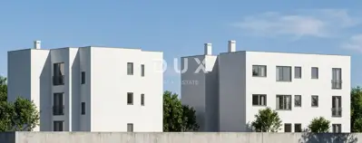 Wohnung 88,6 m², Marčelji - 3 Zimmer, Garten und 3 Parkplätze