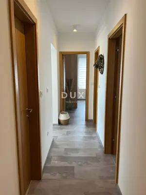 Wohnung 94,6 m², Vodice - 2 Schlafzimmer, Garten - 12