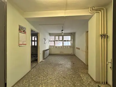 Investicijska prilika u centru grada za najam – poslovna zgrada s doda - 5