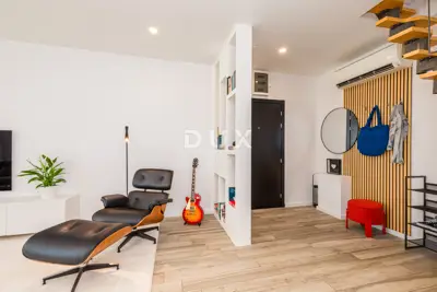 Wohnung 80 m², Njivice - Meerblick und Terrasse mit Grill - 2