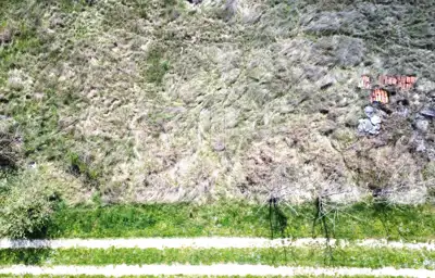 Building land 3,000 m², Tinjan - peace and nature
