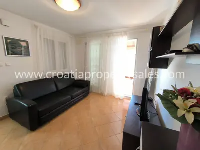 Haus 172 m², Rogoznica - ruhige Umgebung in Meeresnähe - 4