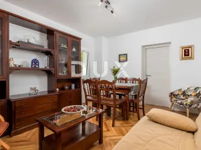 Haus 250 m², Kornić - Pool und touristische Vermietung - 19