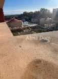 Samostojeća vila s bazenom i pogledom na more! Krnica! - 2