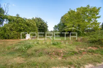Building plot 699 m², Barban - permit for a house and pool - 5