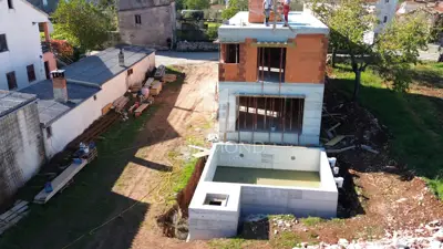 Kuća u Režancima, novogradnja blizu Pule i bazen 25 m² - 10