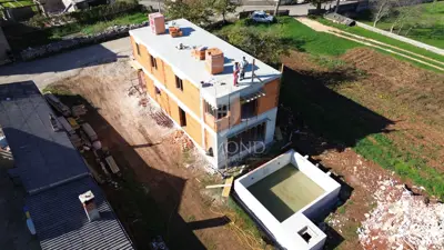 Kuća u Režancima, novogradnja blizu Pule i bazen 25 m² - 9